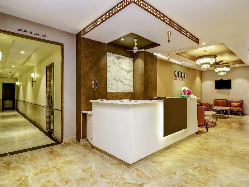 Capital O 28086 Sindhura Grand Hyderabad Exterior foto